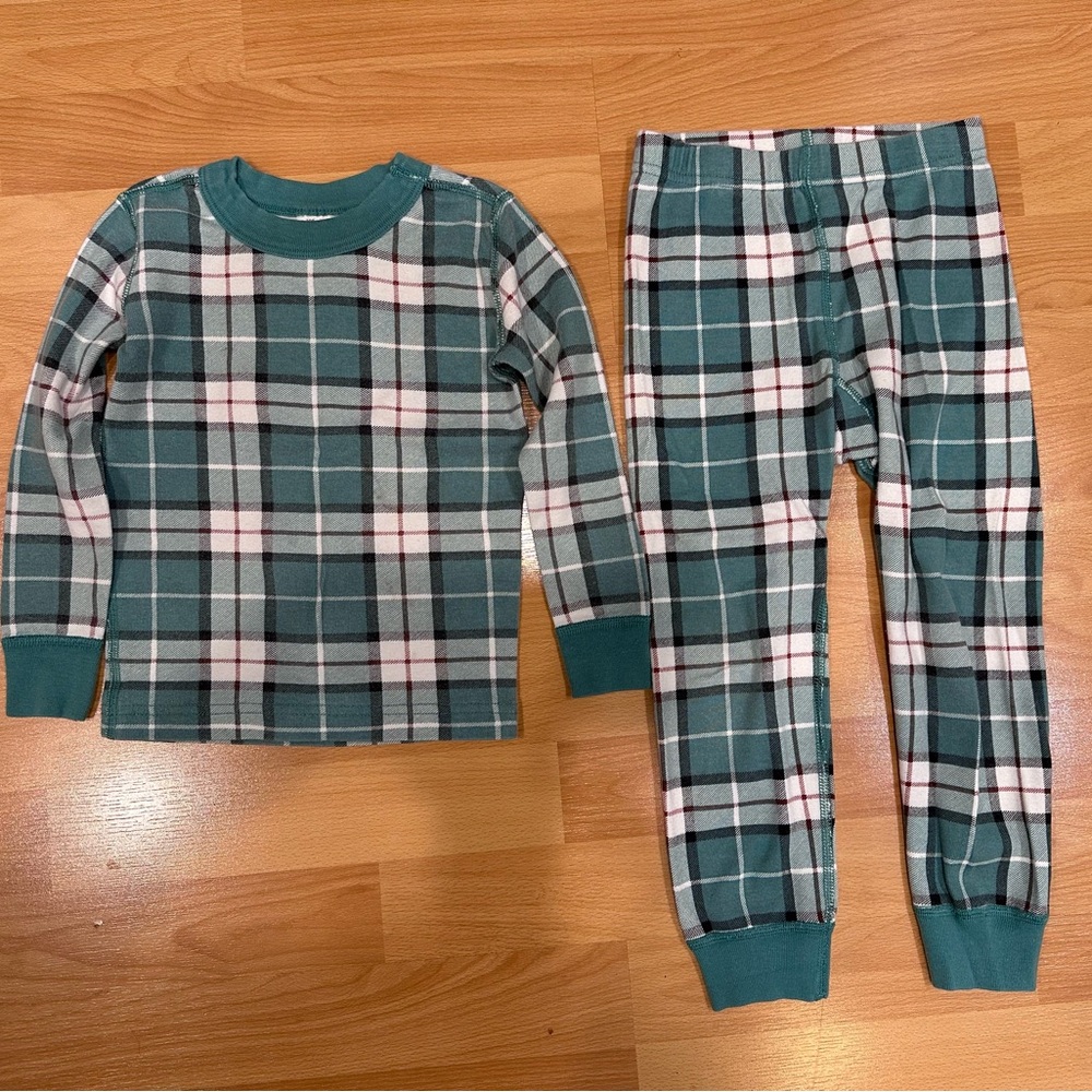 Plaid Kids Pajamas Set - Green